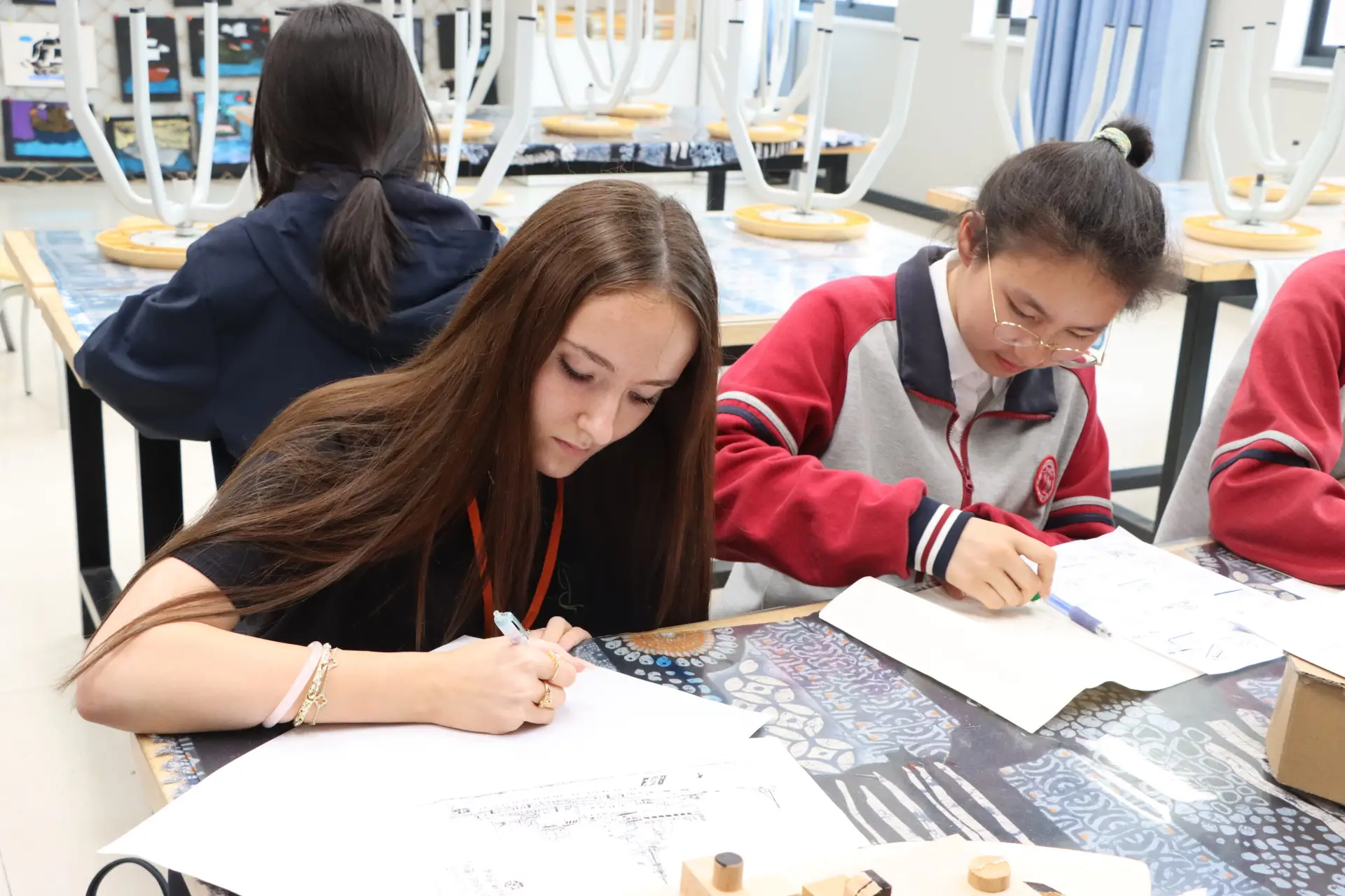 Park Community School students learning alongside their Chinese buddies